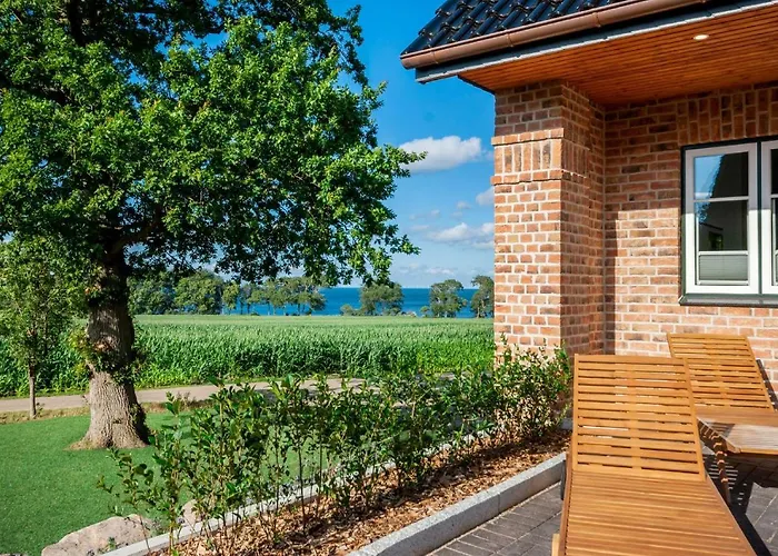 Ferienbauernhof Liesenberg Meerblickhaus Strandduene Nr 2 Hébergement de vacances Fehmarn